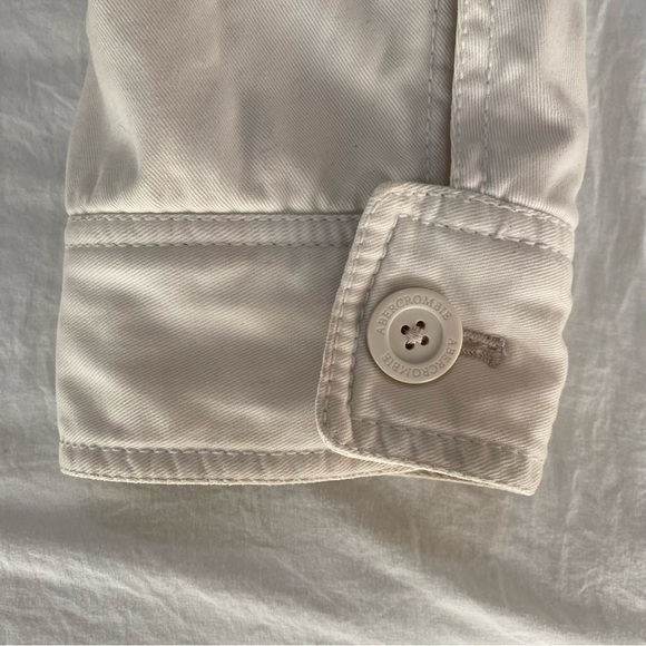 Vintage Abercrombie & Fitch White Hooded Jacket - Picture 3 of 16